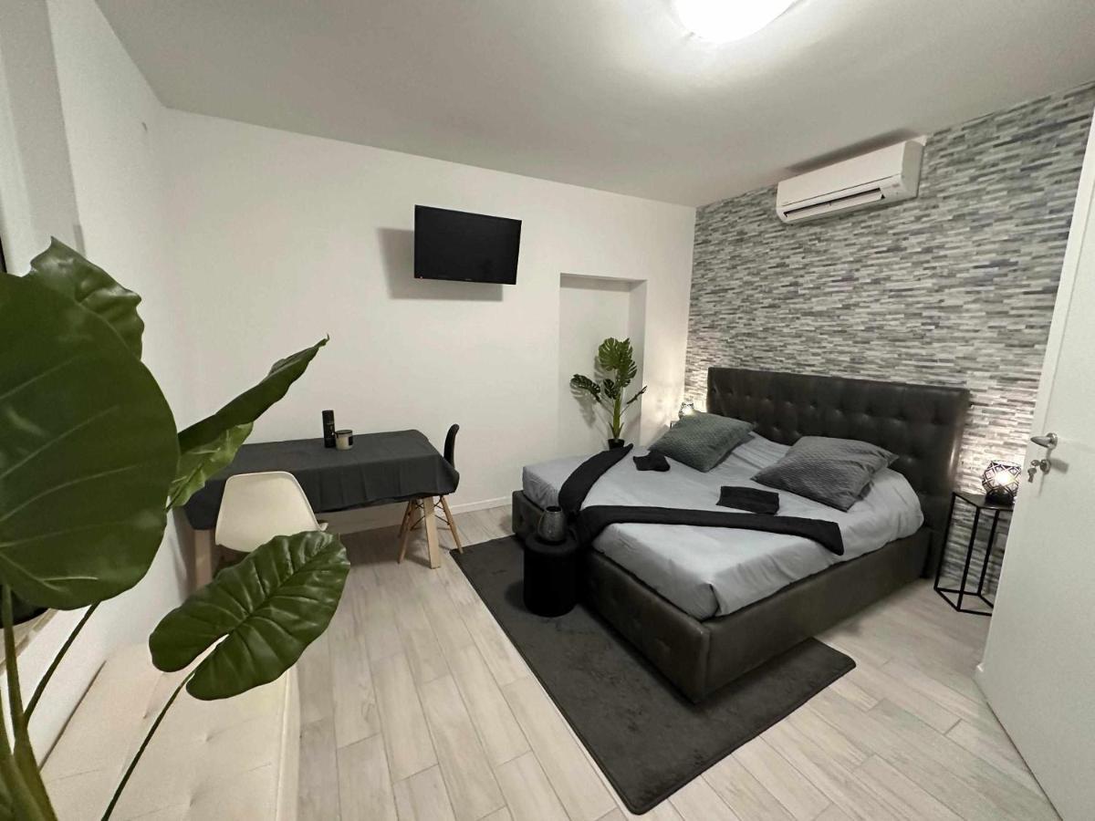 Destiny Home 3 Verona Borgo Roma Exterior foto