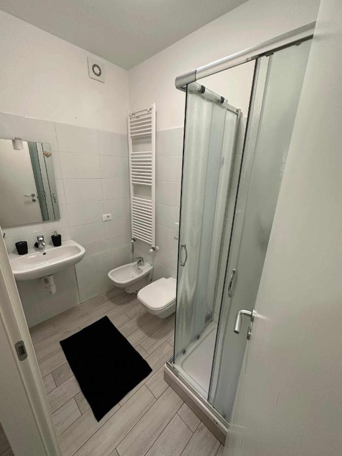 Destiny Home 3 Verona Borgo Roma Exterior foto