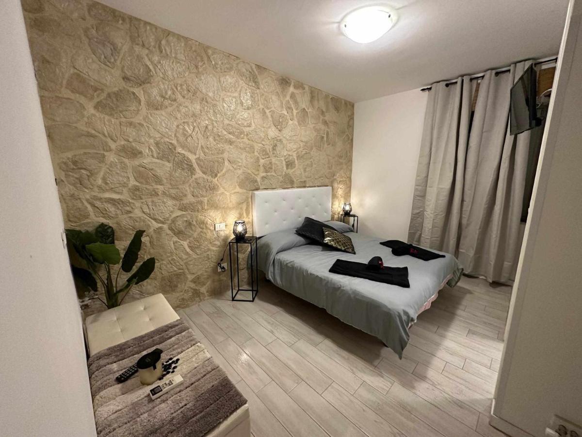 Destiny Home 3 Verona Borgo Roma Exterior foto